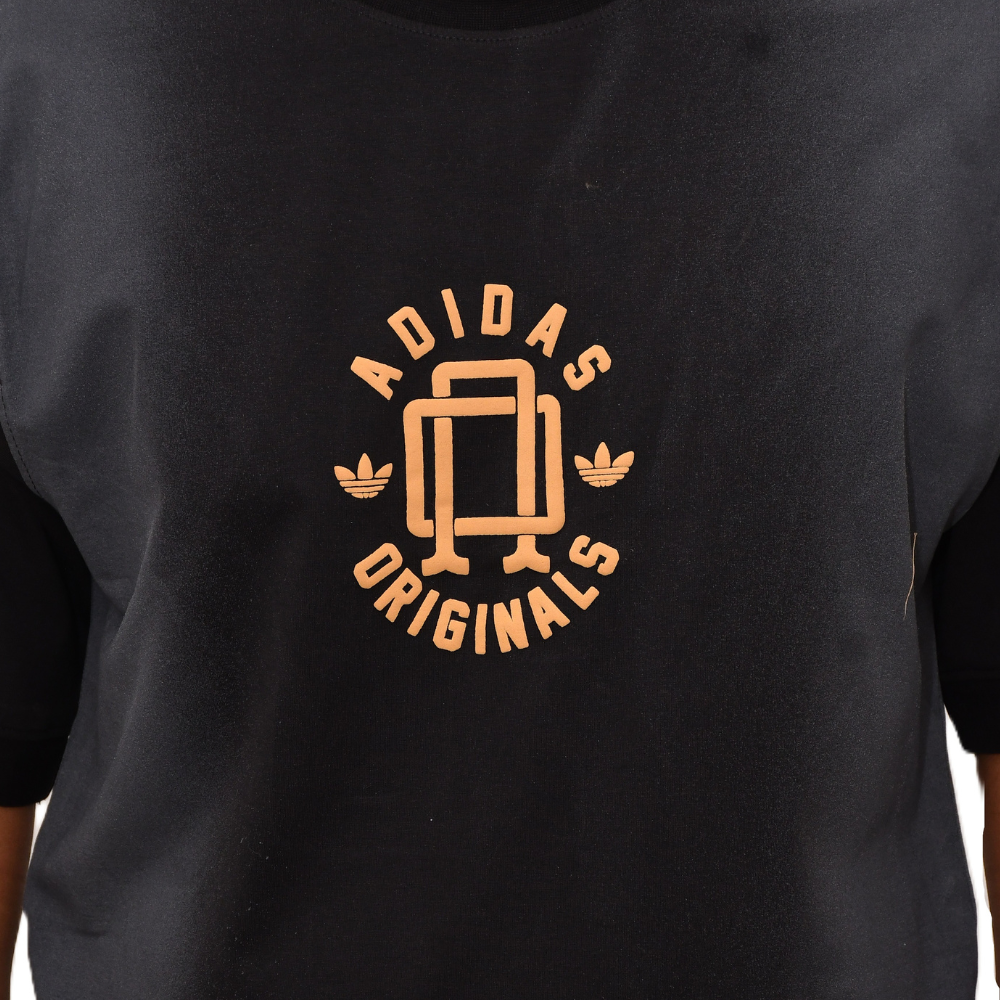 The Heritage Monogram Tee