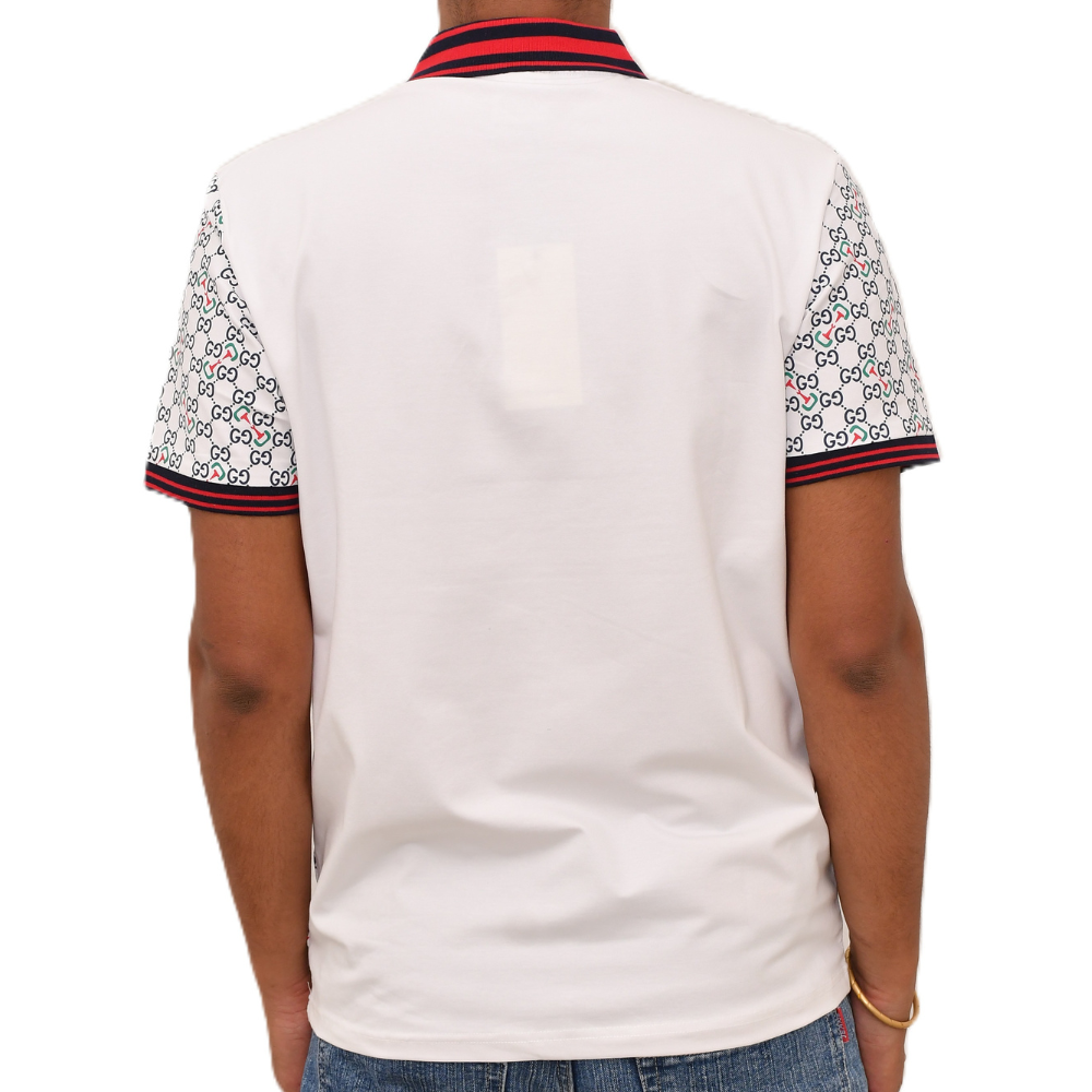 Make a statement. Iconic print with a sharp, striped collar.